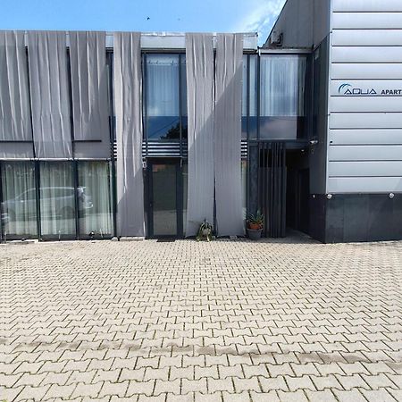 Aqua Apartman Satu Mare Eksteriør billede